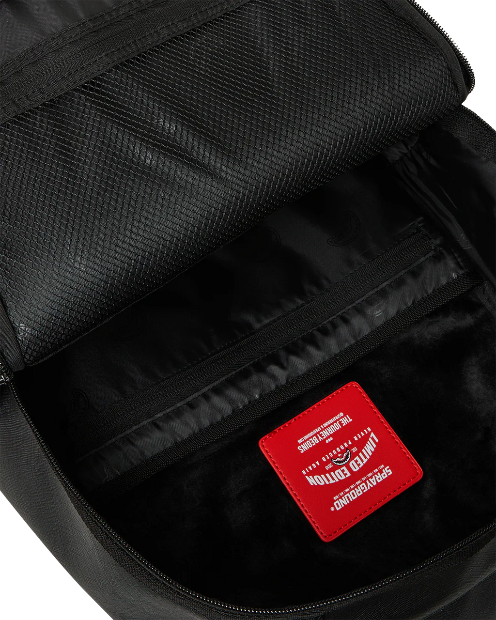 SPRAYGROUND The Golden Fang Shark Backpack