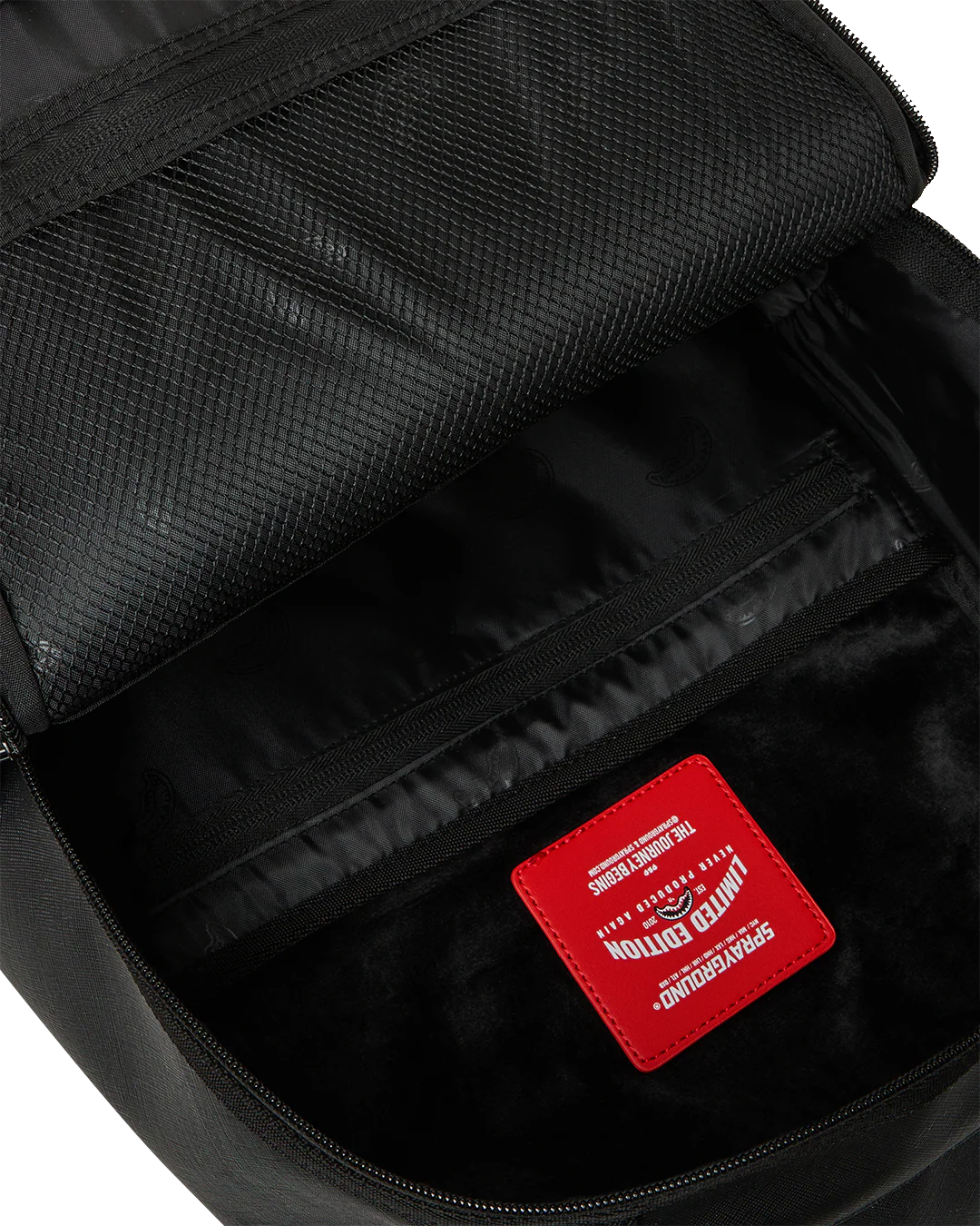 SPRAYGROUND The Golden Fang Shark Backpack