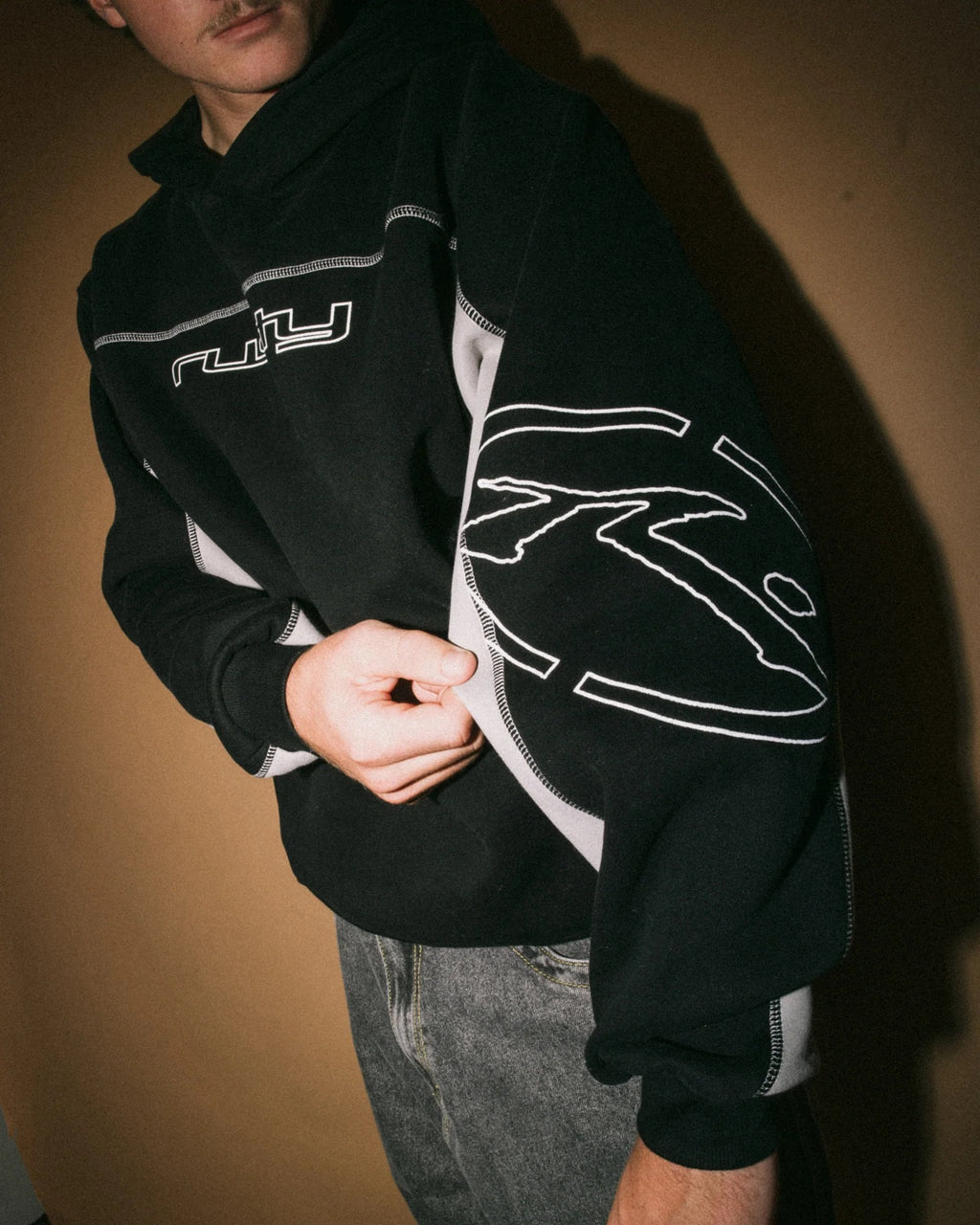 RUSTY Titan Hoodie Fleece Black