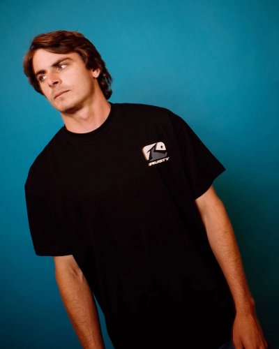 RUSTY PHENOM GRAPHIC T-SHIRT BLACK 
